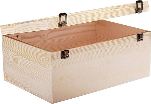 Large wooden box x 10 - box, 10"